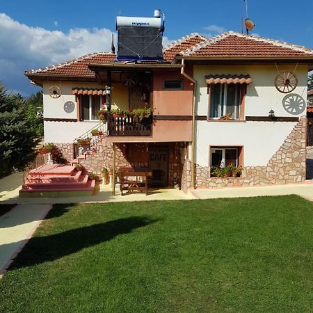 Света Анна Streltscha Exterior foto