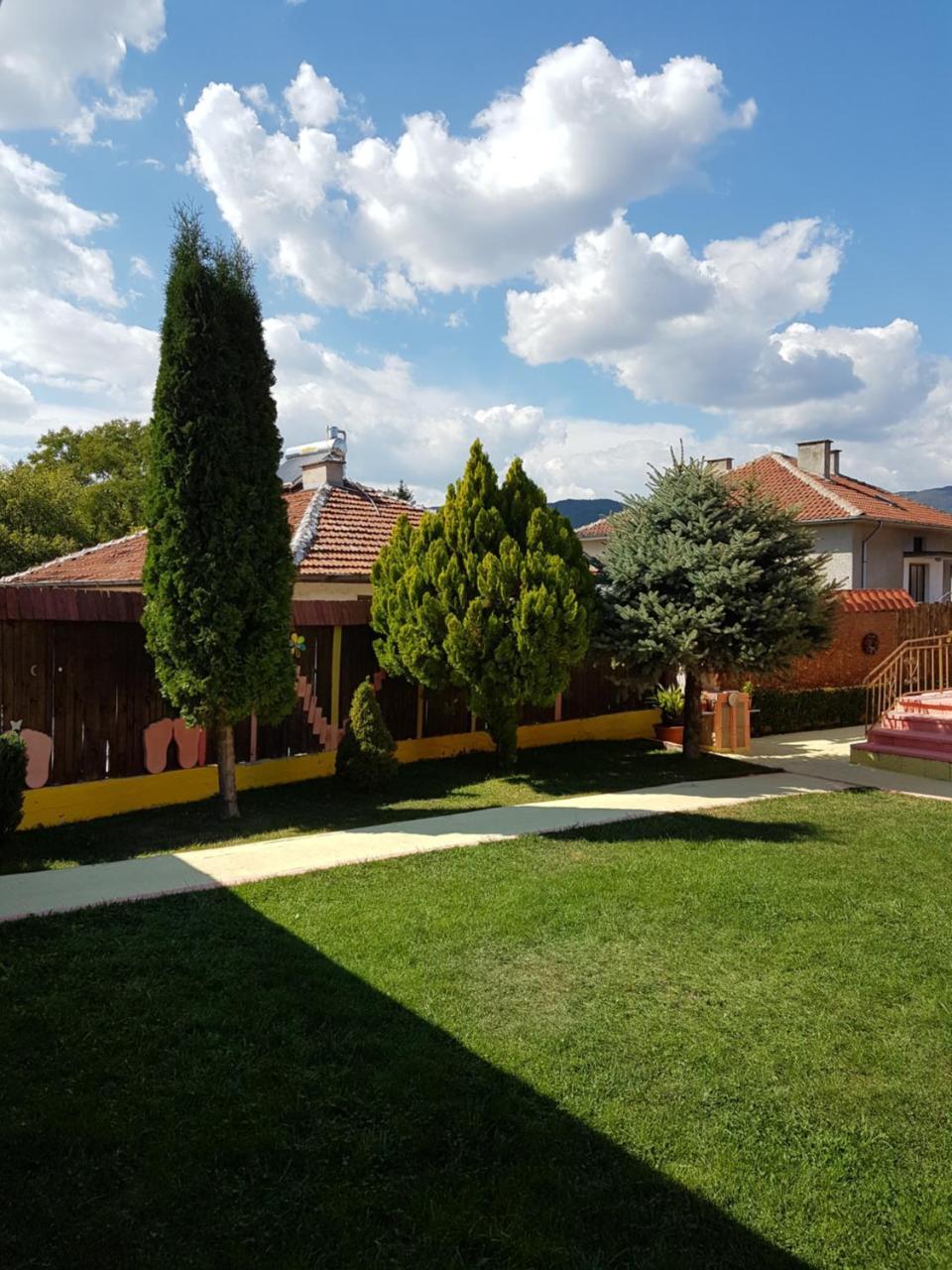 Света Анна Streltscha Exterior foto